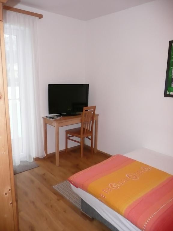 Gasthaus Pension Zur Nixe Steinbach am Attersee Δωμάτιο φωτογραφία